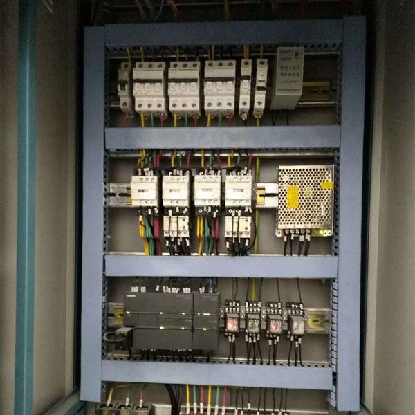 PLC控製櫃